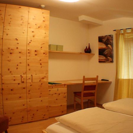 Hotel Garni Laerchenhof 레흐암 아르베르크 외부 사진