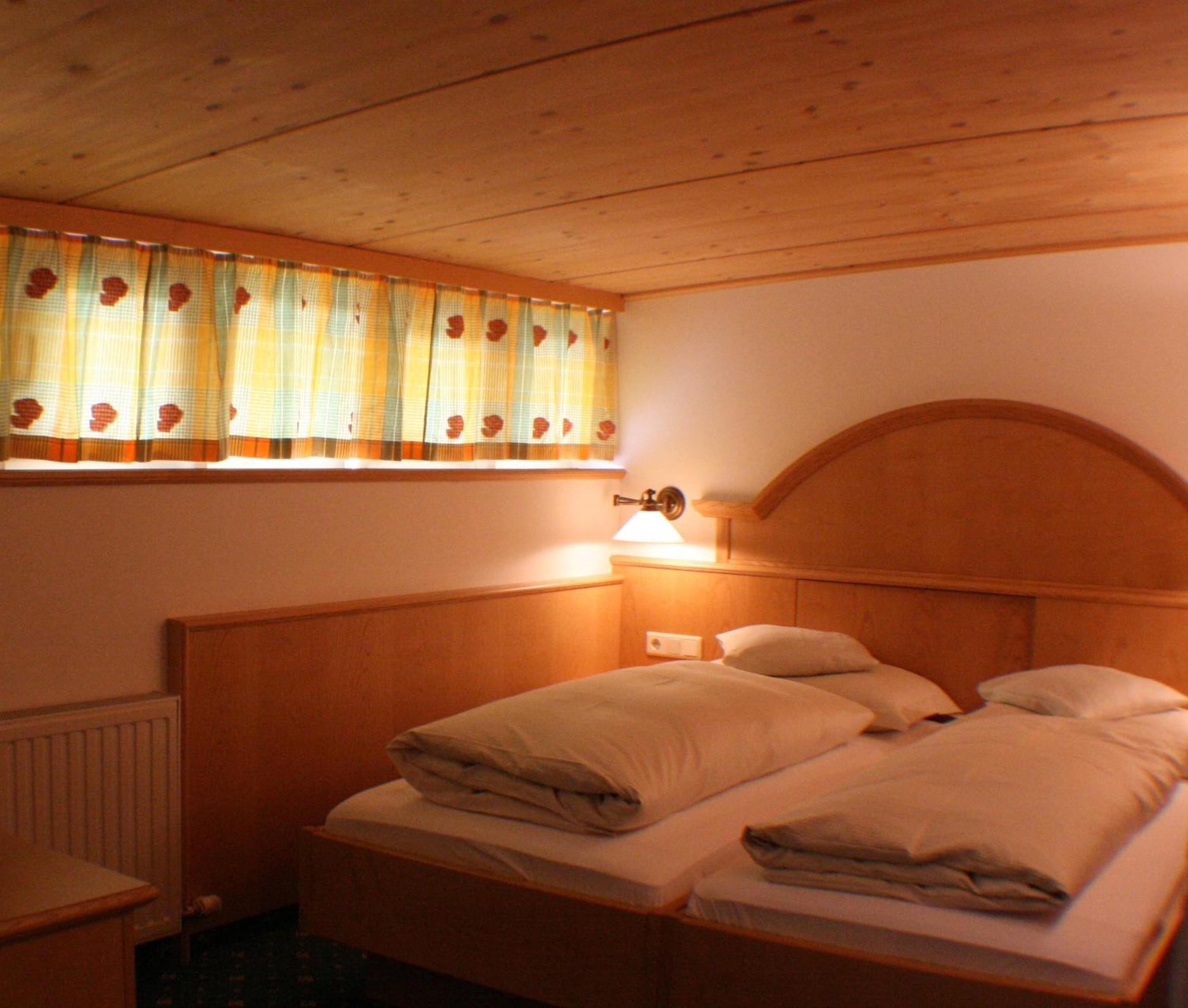 Hotel Garni Laerchenhof 레흐암 아르베르크 외부 사진