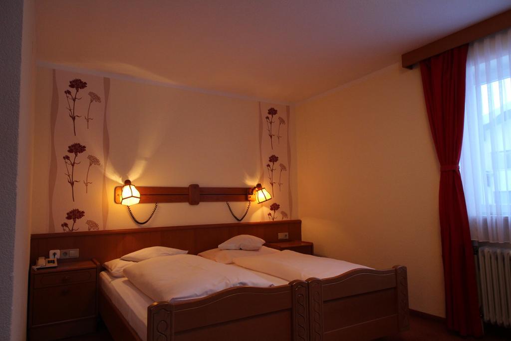 Hotel Garni Laerchenhof 레흐암 아르베르크 외부 사진