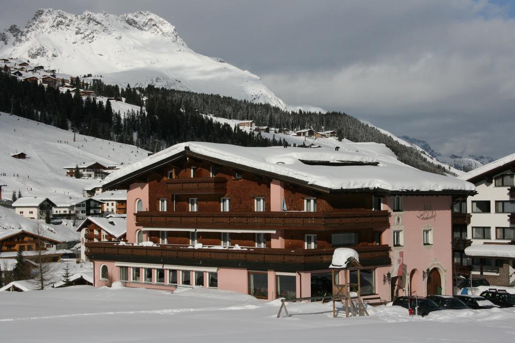 Hotel Garni Laerchenhof 레흐암 아르베르크 외부 사진